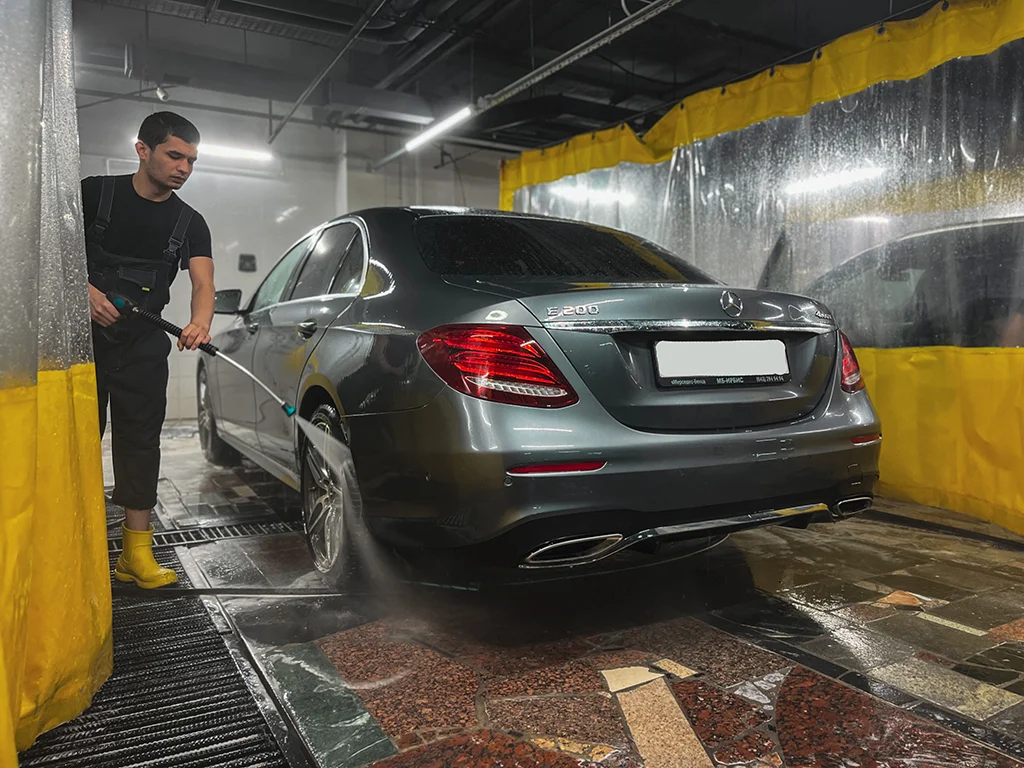 Пример комплексной мойки автомобиля в Авто Сити
